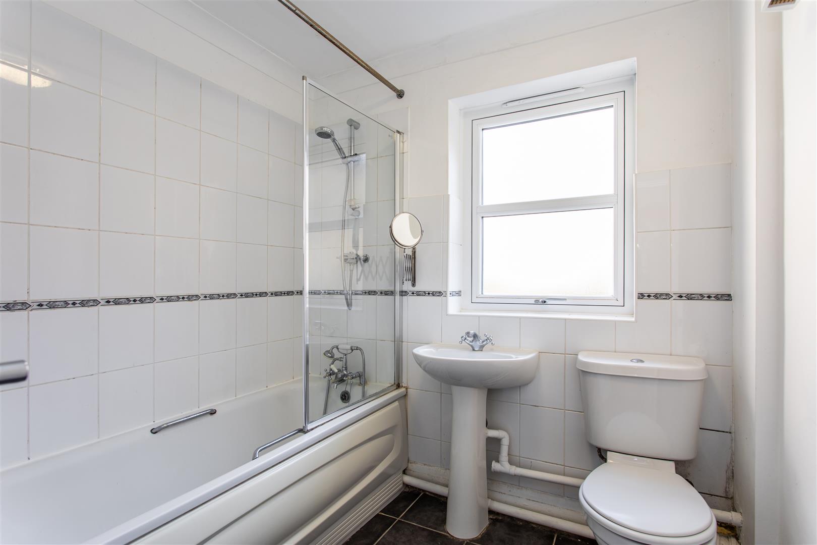 Beatrice House, Stepney Green